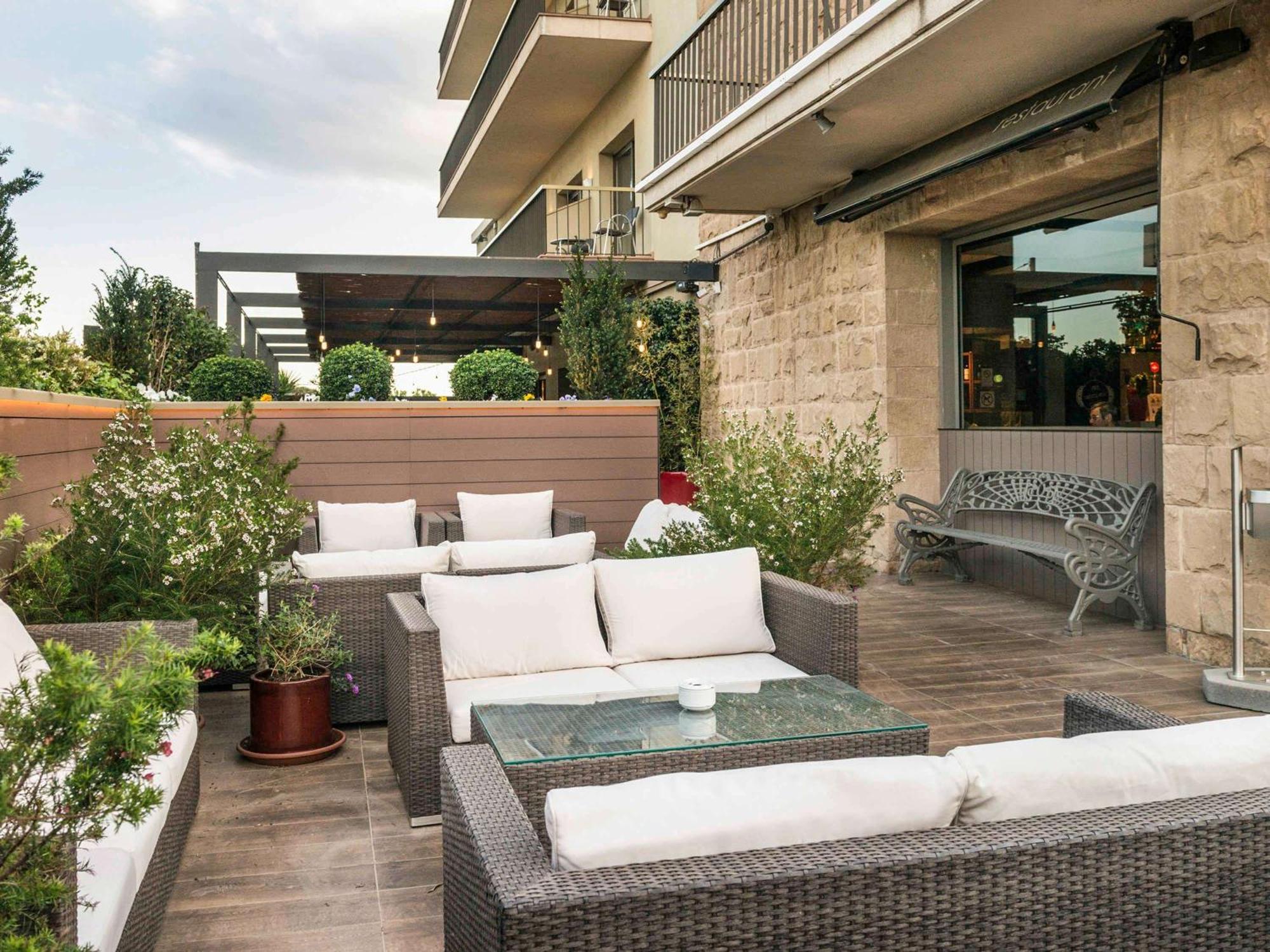 Ibis Styles Figueres Ronda Hotel Ngoại thất bức ảnh