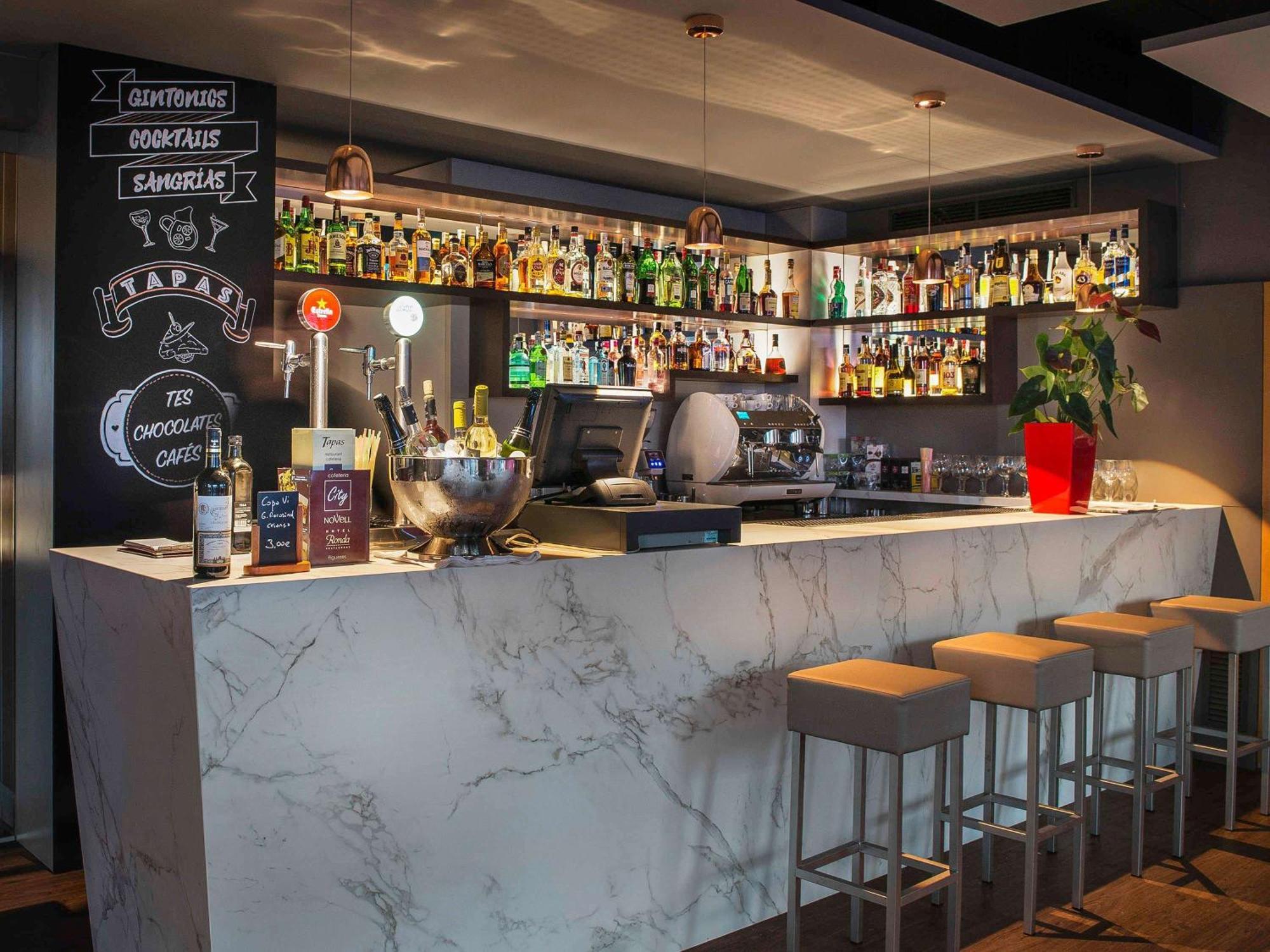 Ibis Styles Figueres Ronda Hotel Ngoại thất bức ảnh